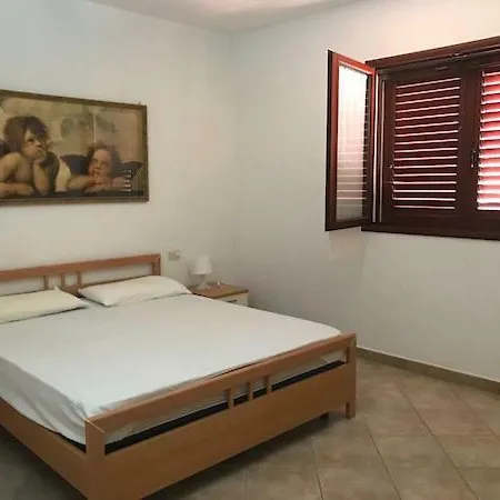 Apartment San Teodoro - Straulas House *